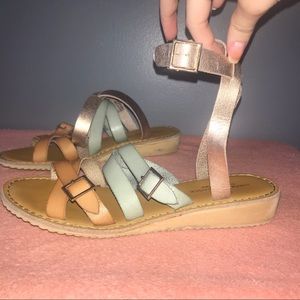 American Eagle lace up sandals